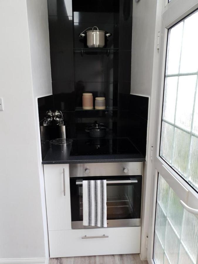 Ferienwohnung Star London Brent Street Cosy 1-Bed Hideaway Hendon Exterior foto